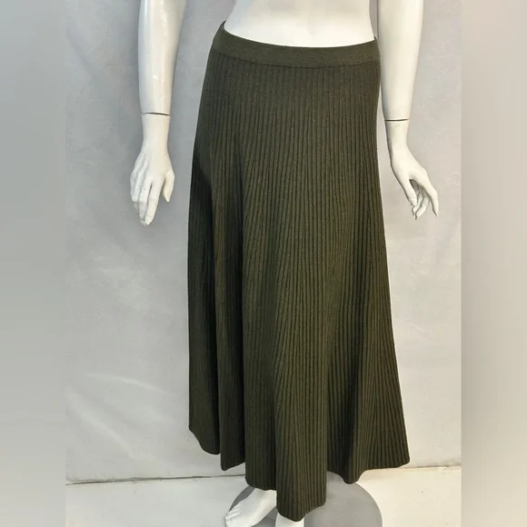 Lilla P Size Small Forest Green Ribbed A-Line Skirt - Picture 8 of 14